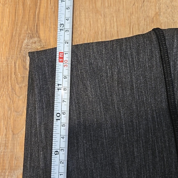 Lululemon Wunder Under Hi-Rise Tight in heathered black Sz 6 - Picture 7 of 9